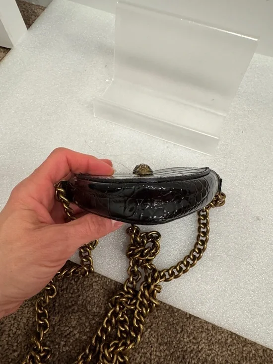 Kurt Geiger London Micro Heart Crossbody bag black embossed leather - Picture 9 of 9